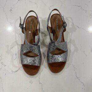 Trask Charlene Sandal metallic Slingback Size 7.5
